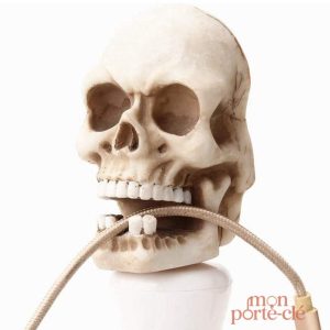 Porte-clé mural en forme de tête de mort