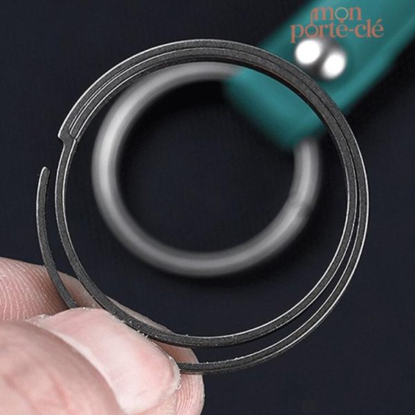 Anneau porte-clé simple en titane