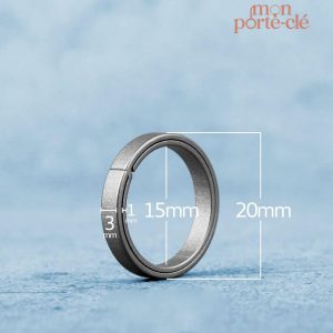 Anneau en titane léger et durable