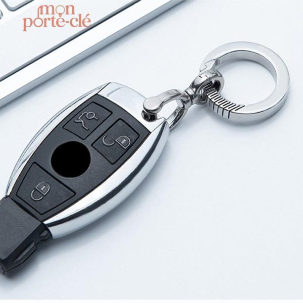 Étrier Titane, un accessoire chic pour vos clés