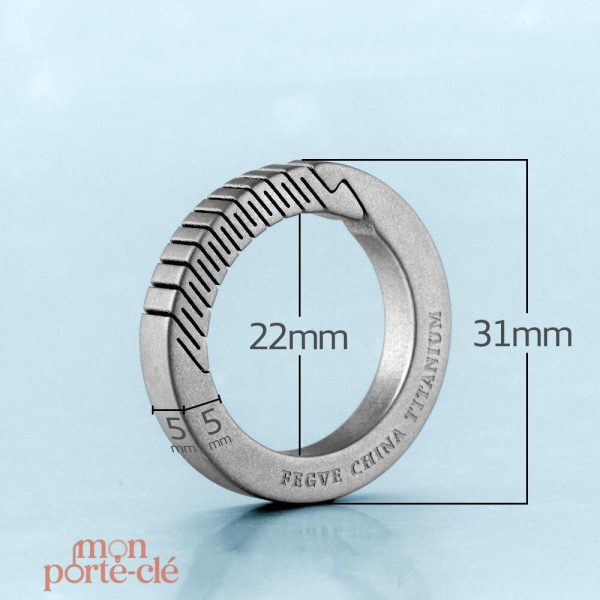 Anneau porte-clé en titane robuste