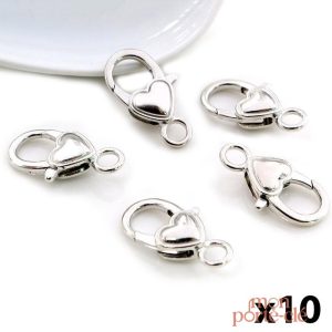 Porte-clé design cœur, pratique et élégant