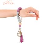 Porte-clé chic pour femme en design moderne