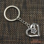 Porte-Clé en forme de cœur avec rose symbolique