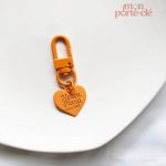 Porte-Clé en cœur aux teintes éclatantes