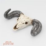 Support mural pour clés avec motif de squelette animal