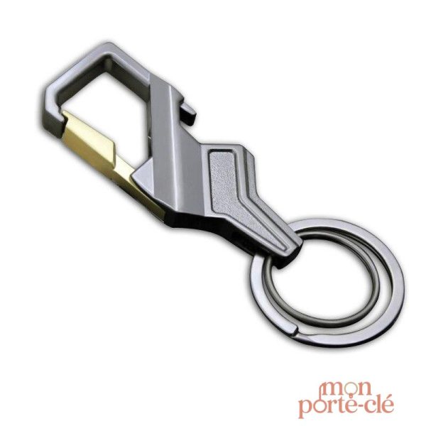 Décapsuleur pratique sur porte-clé en acier