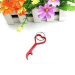 Porte-clé en aluminium avec fonction décapsuleur