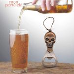 Porte-clé en acier, design crâne ricanant