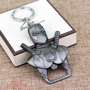 Accessoire pratique : porte-clé en acier DeadPool