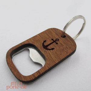 Porte-clé décapsuleur en bois L'Explorateur