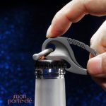Porte-Clé titane pratique avec décapsuleur