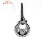 Porte-clé en acier, design La Main du Roi