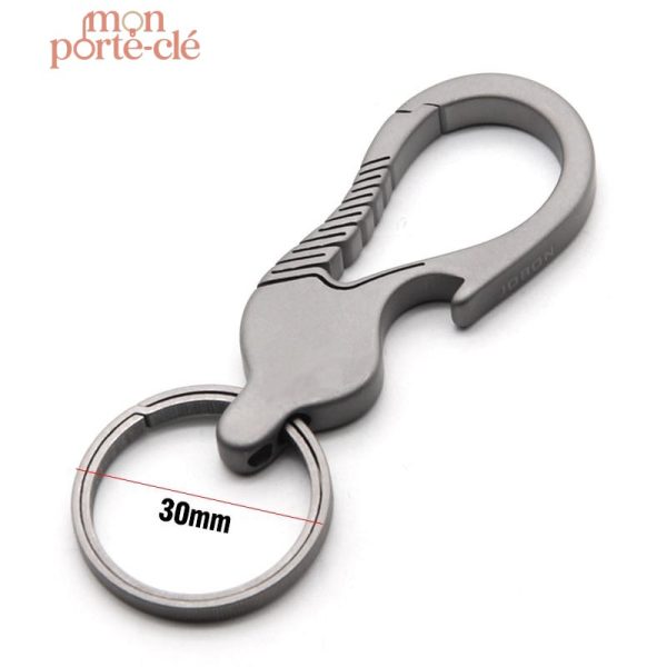 Porte-Clé Décapsuleur en Titane, design épuré