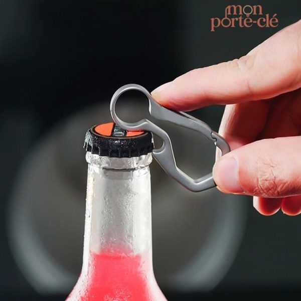 Porte-clé décapsuleur titanium, un must-have quotidien