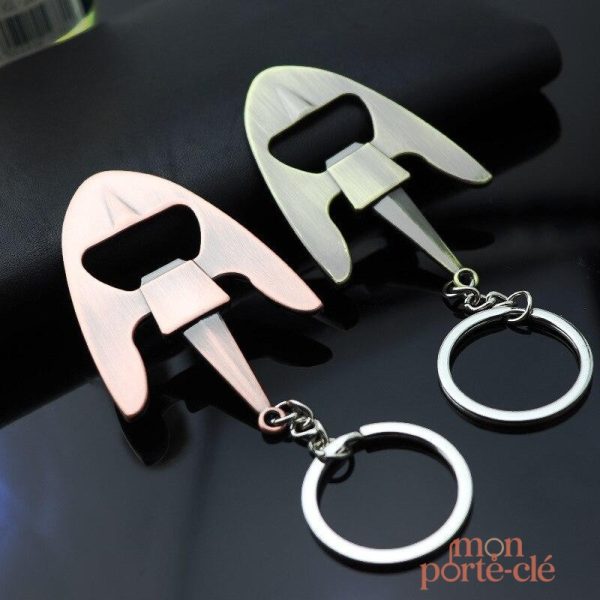 Accessoire essentiel : porte-clé décapsuleur en acier