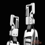 Accessoire de soirée : porte-clé décapsuleur en acier durable