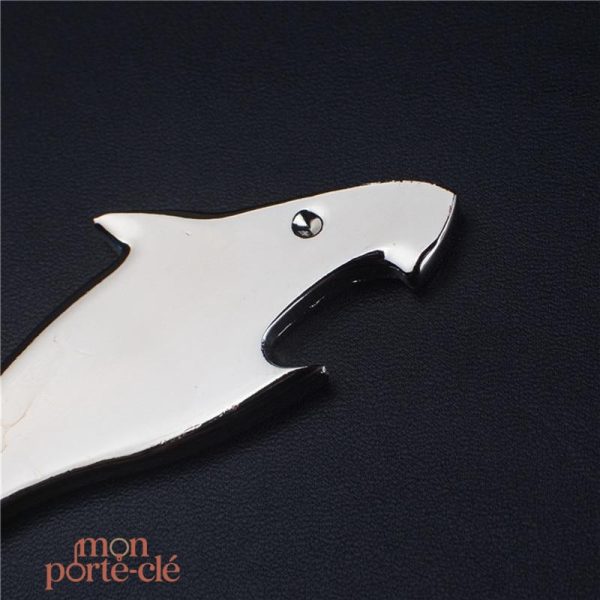 Porte-Clé Décapsuleur Requin, un outil utile et stylé