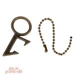 Accessoire vintage en acier pour ouvrir vos bouteilles