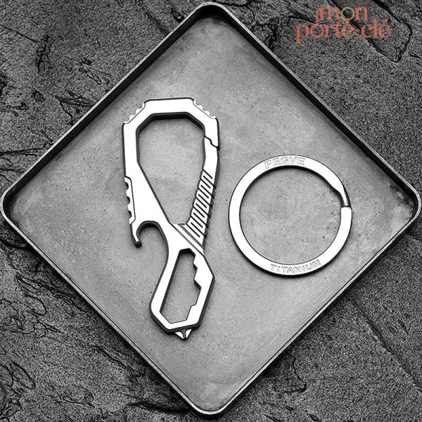 Porte-clé titane, accessoire polyvalent et utile