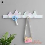 Patère fonctionnelle pour chambre d'ado