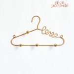 Patère cintre pour rangement pratique d'objets