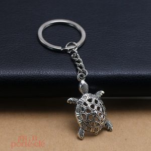 Accessoire pratique : porte-clé en forme de tortue