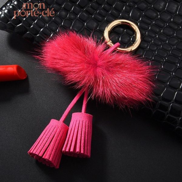 Porte-clé pompon pour un look girly
