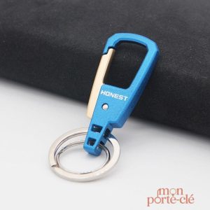 Porte-clé homme en acier coloré