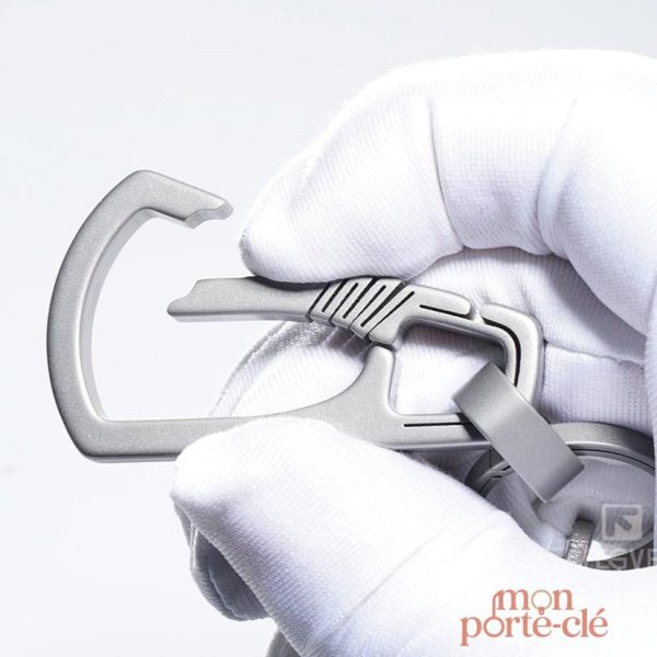 Accroche pantalon compact pour un usage quotidien