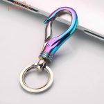 Accessoire masculin en acier durable