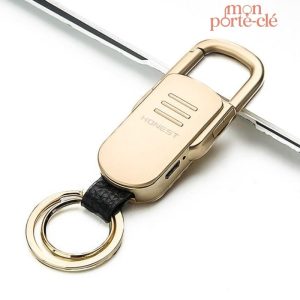 Accessoire pratique : Porte-Clé Allume-Cigare