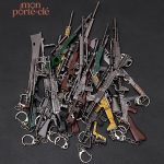 Porte-clé original en forme d'arme