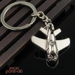 Accessoire de porte-clé avion coloré