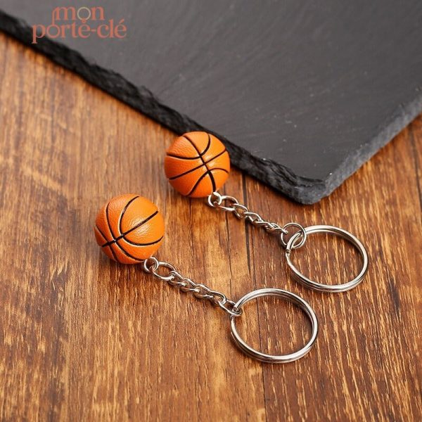 Porte-clé design basket, parfait pour les passionnés de sport