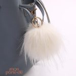 Porte-Clé Pompon en cuir, élégance et durabilité