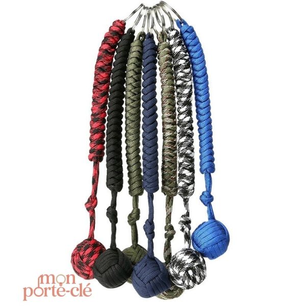 Porte-clé décoratif en boule, alliant style et fonctionnalité