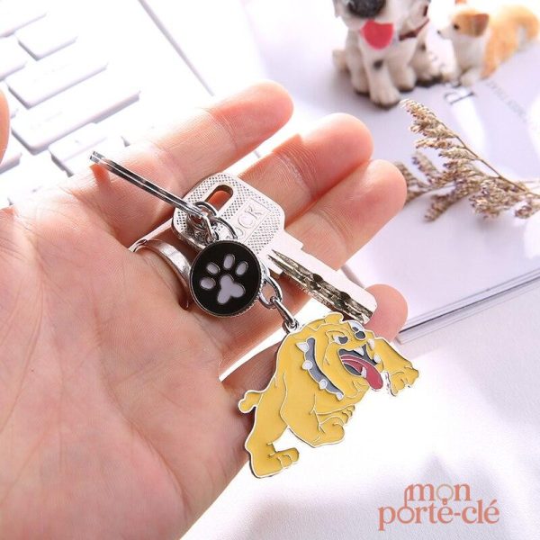Porte-clé chien avec design Bouledogue
