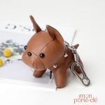 Porte-clé représentant un Bouledogue Français