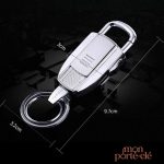 Porte-clé en acier, allume-feu intégré pour aventuriers