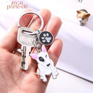 Porte-clé chien Bull Terrier, accessoire pratique et stylé