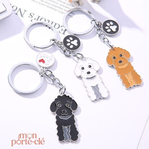Porte-clé chien caniche en métal