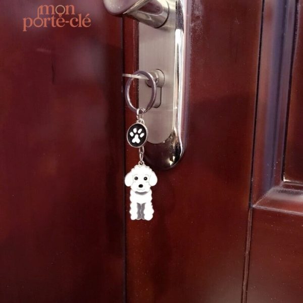 Porte-clé caniche adorable et pratique