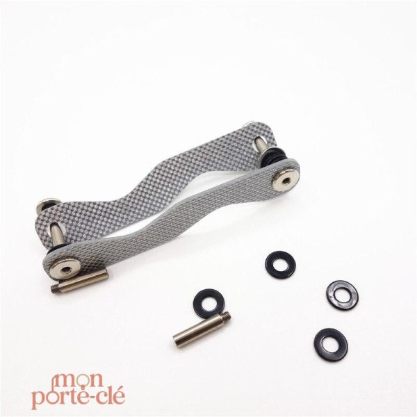 Porte-clé carbone élégant pour un look sophistiqué