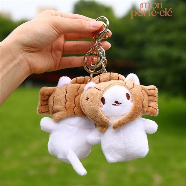 Porte-clé peluche représentant un chat câlin