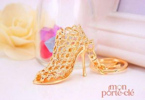 Porte-clé créatif en forme de chaussure