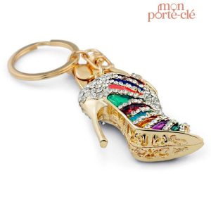 Porte-clé original alliant féminité et mode