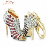 Porte-clé design chaussure pour un look chic
