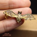 Porte-clé animal en forme de chauve-souris