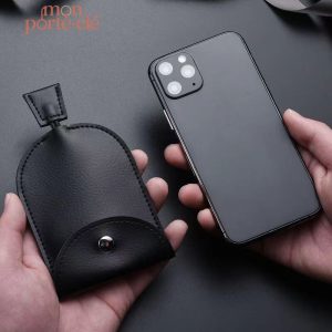 Porte-clé en cuir avec design cloche